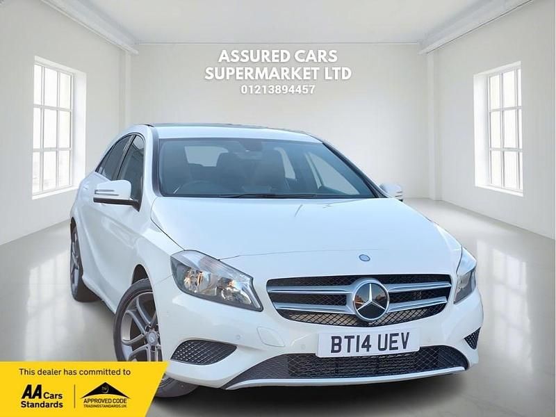 Used Mercedes A180 2014 White Hatchback