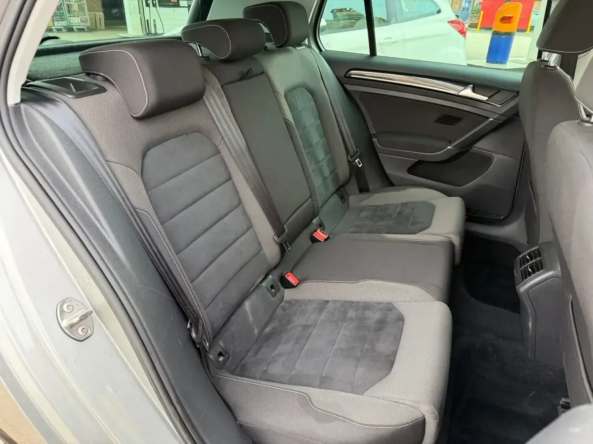 Used VW Golf VII GT 138 HP (101 kW) 2014 Silver Hatchback