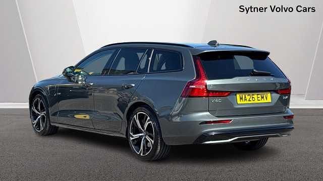 Nuevo Volvo V60 Plus 345 CV (253 kW) 2026 Verde Familiar