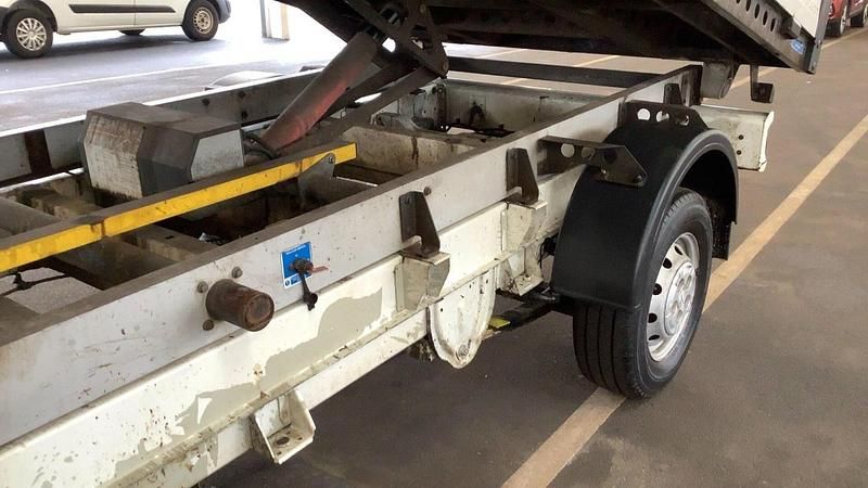 Used Peugeot Boxer 165 HP (121 kW) 2020 White Van