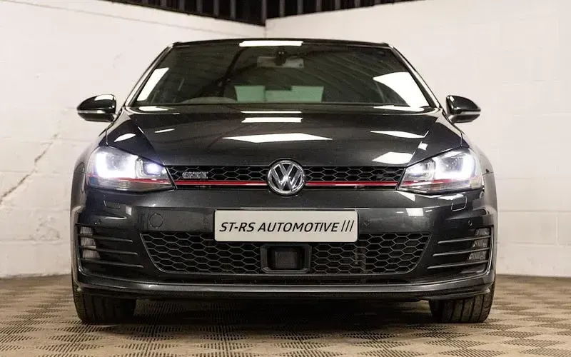 Used VW Golf VII GTI 220 HP (161 kW) 2014 Grey Hatchback