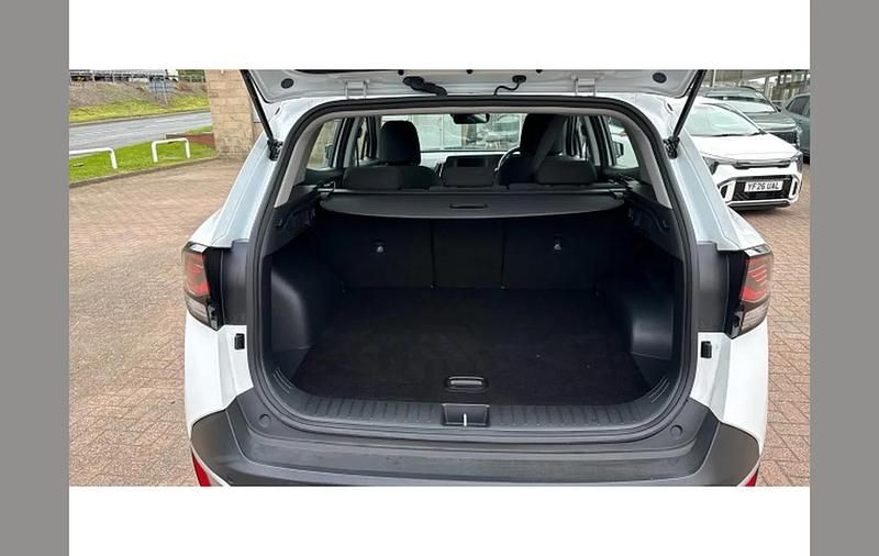 Begagnad Kia Sportage 148 HK (108 kW) 2024 Vit SUV