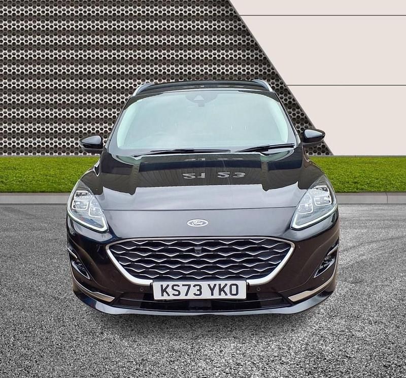 Used Ford Kuga Vignale 190 HP (139 kW) 2023 Black SUV