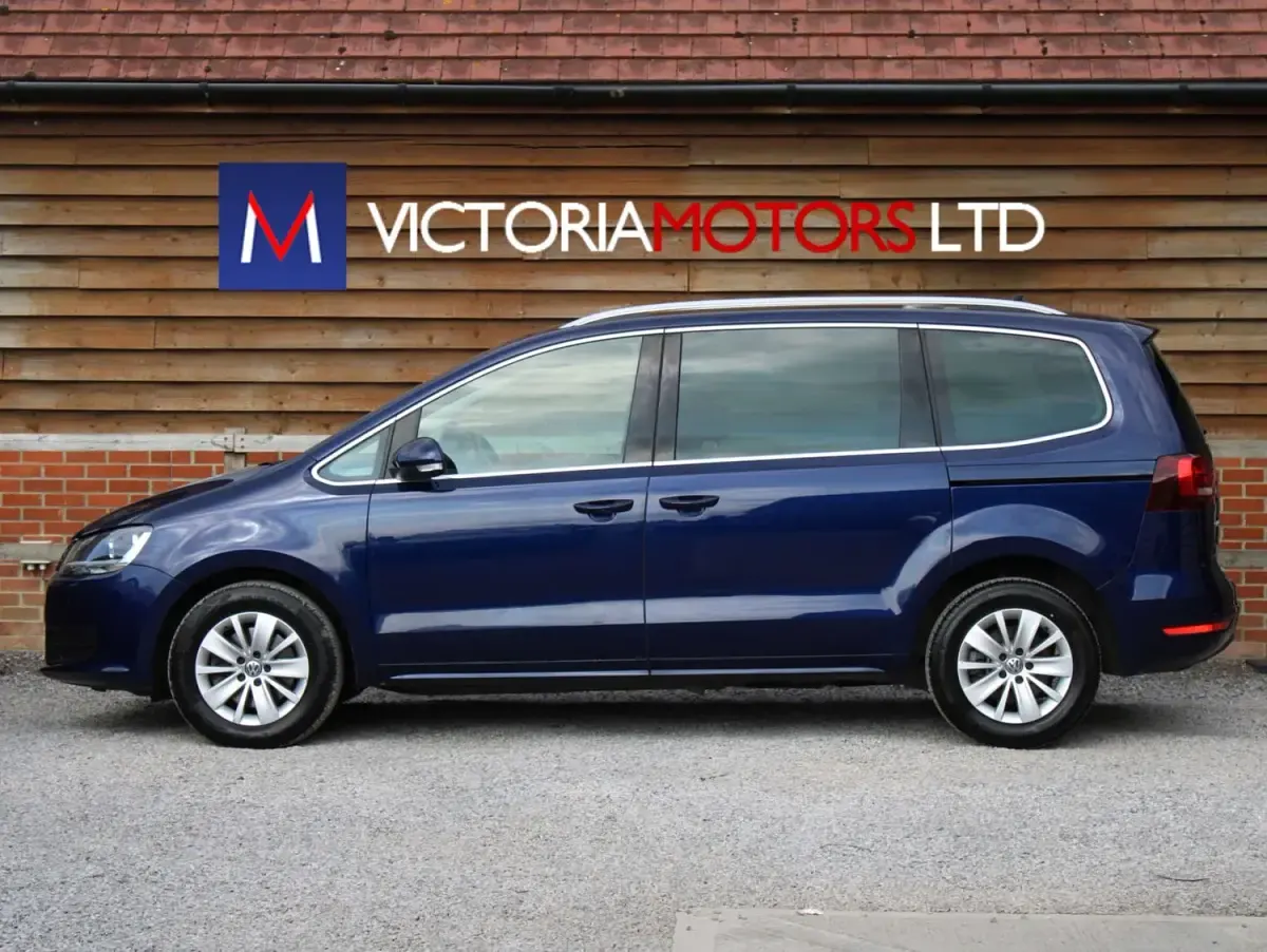 Used VW Sharan SE 150 HP (110 kW) 2020 Blue MPV