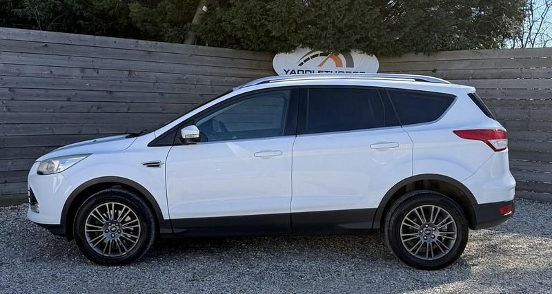 Used Ford Kuga Titanium 140 HP (102 kW) 2014 White SUV