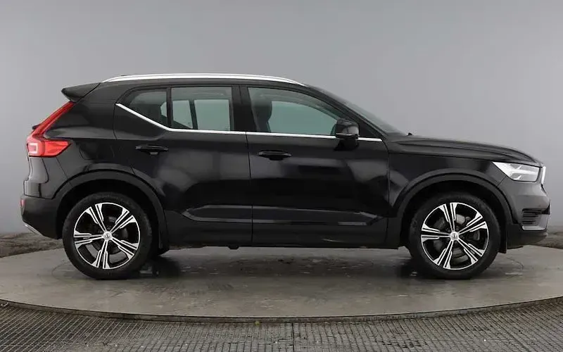 Usado Volvo XC40 Inscription 211 HP (155 kW) 2021 SUV