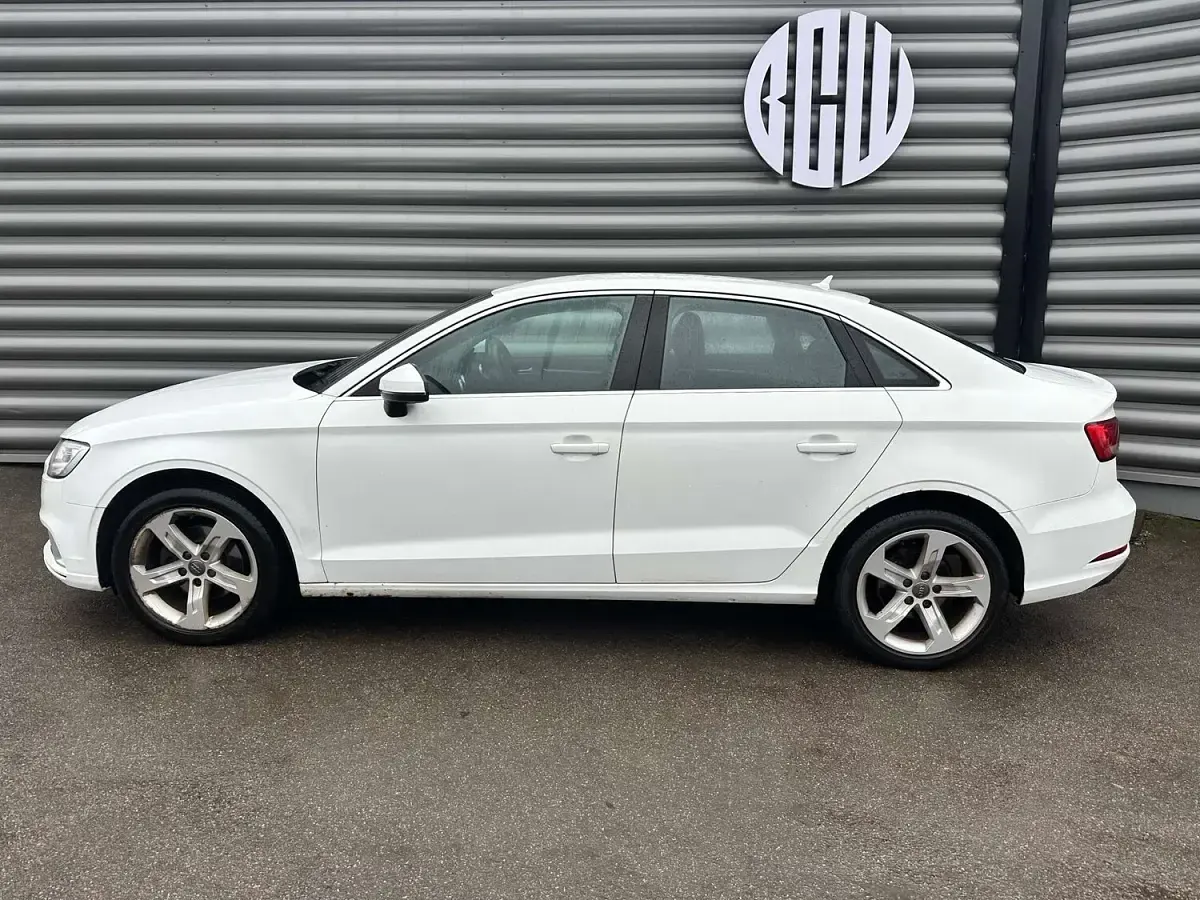 Used Audi A3 Sport 116 HP (85 kW) 2017 White Sedan