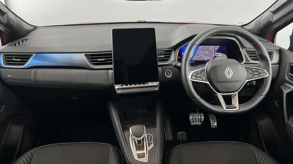 Used Renault Symbioz Iconic Esprit Alpine 143 HP (105 kW) 2025 Red  SUV