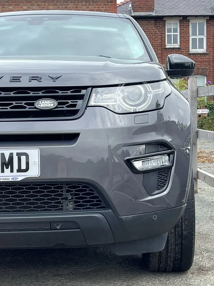 Used Land Rover Discovery Sport HSE 180 HP (132 kW) 2016 Grey SUV
