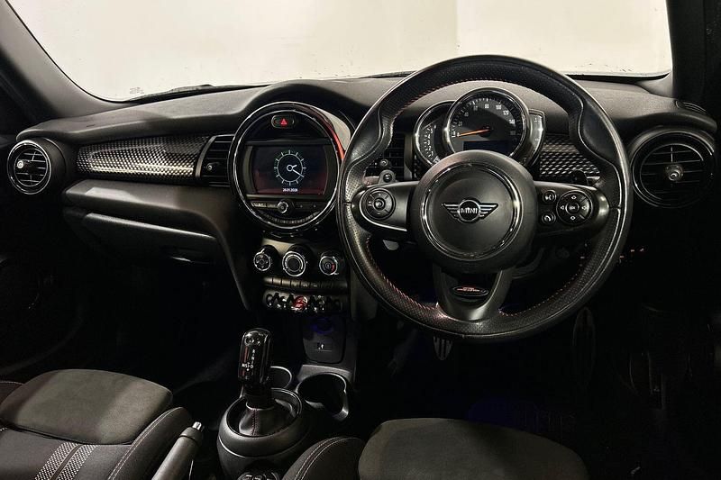 Usado Mini Cooper S Hatch 189 HP (139 kW) 2019 Branco Citadino
