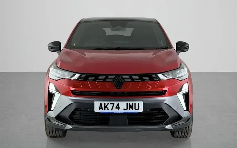 Used Renault Symbioz Iconic Esprit Alpine 143 HP (105 kW) 2025 SUV