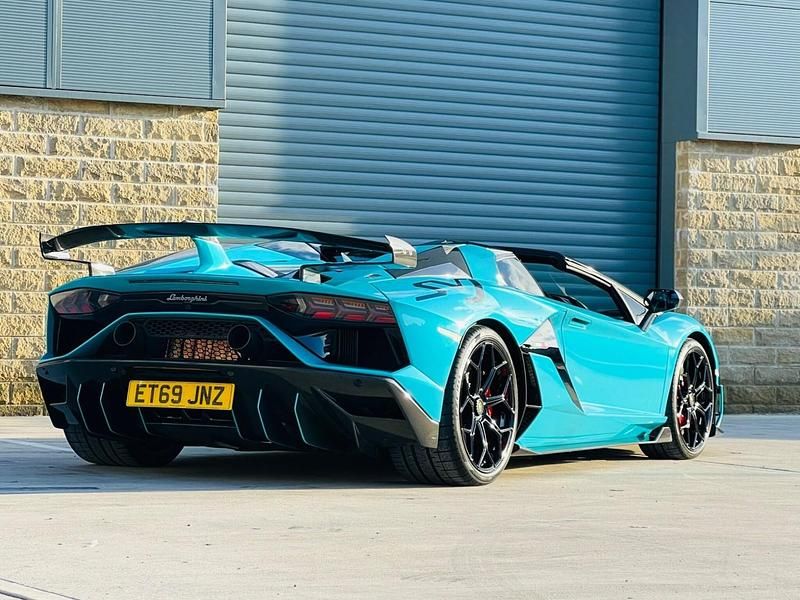 Used Lamborghini Aventador 2020 Blue Cabriolet
