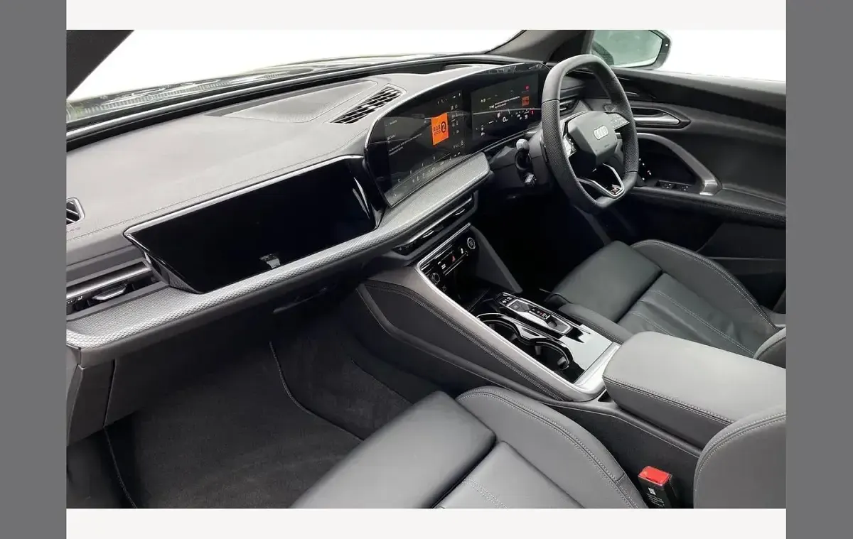 Used Audi Q5 S-Line 204 HP (150 kW) 2025 Grey SUV