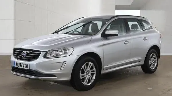 Used Volvo XC60 SE 2016 Silver SUV