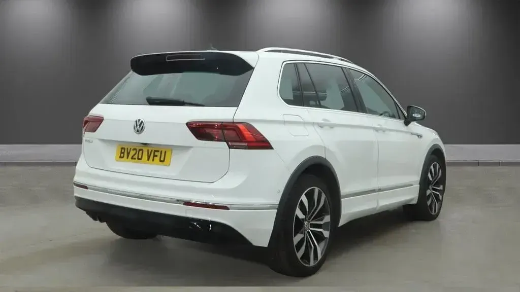 Used VW Tiguan R-line 150 HP (110 kW) 2020 White SUV