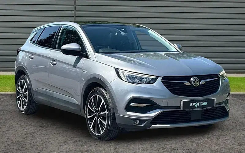 Usado Vauxhall Grandland X Elite 131 HP (96 kW) 2021 SUV
