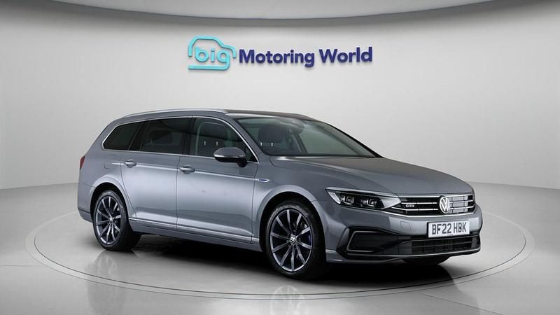 Used VW Passat Advance 215 HP (158 kW) 2022 Grey Estate