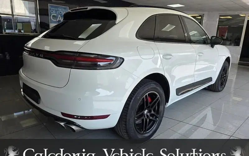 Used Porsche Macan 354 HP (260 kW) 2020 White SUV