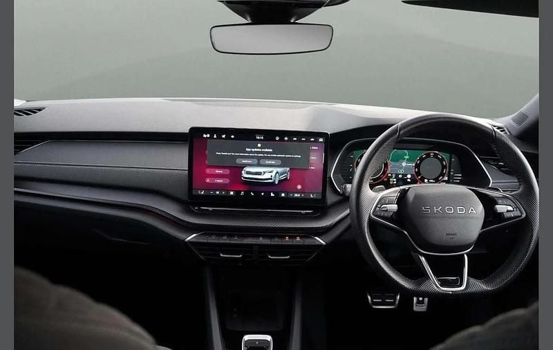 Used Skoda Octavia SportLine 147 HP (108 kW) 2025 Graphite grey metallic Estate