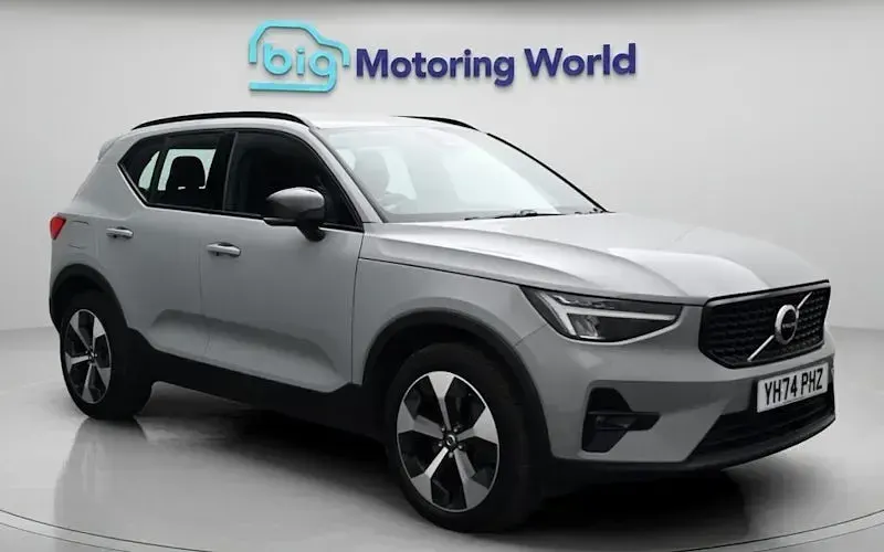 Used Volvo XC40 Plus 163 HP (119 kW) 2024 SUV