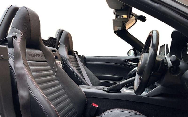 Used Abarth 124 Spider 170 HP (125 kW) 2019 Cabriolet