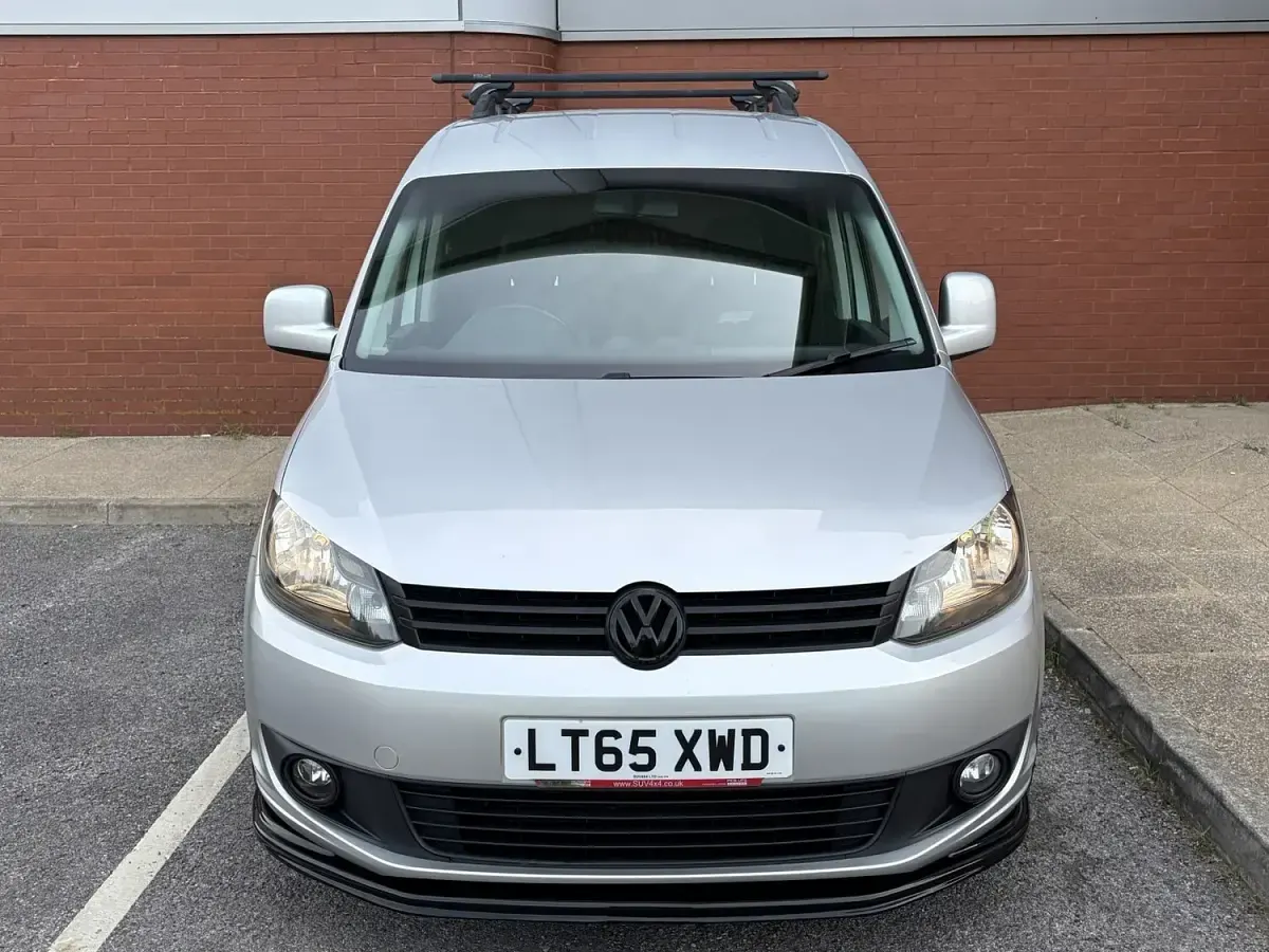 Used VW Caddy Highline 102 HP (75 kW) 2015 Silver MPV