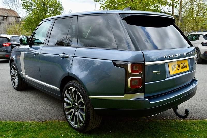 Begagnad Land Rover Range Rover Autobiography 2021 Blå SUV