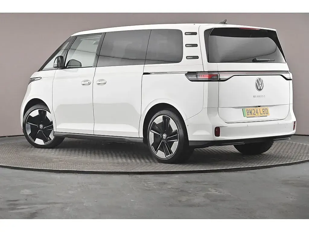 Used VW ID. Buzz 150 kW (204 HP) 2024 MPV