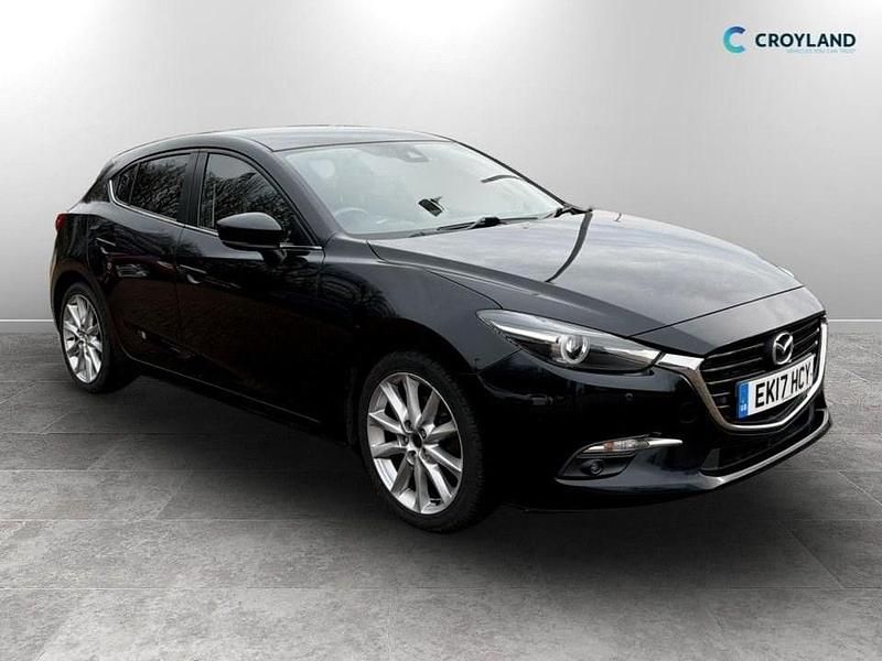 Begagnad Mazda 3 Inclusive 121 HK (88 kW) 2017 Svart Halvkombi