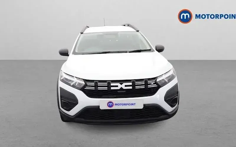Used Dacia Jogger Essentiel 110 HP (80 kW) 2024 White MPV