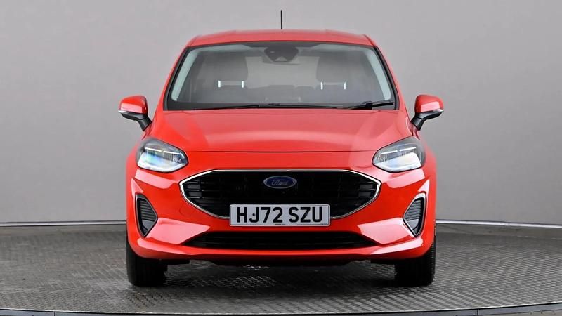 Used Ford Fiesta Trend 100 HP (73 kW) 2022 Red Hatchback