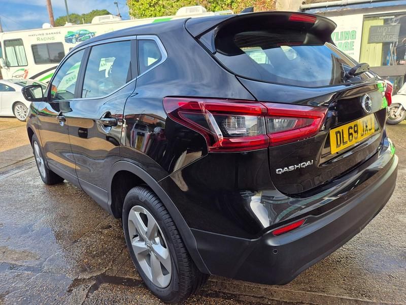 Used Nissan Qashqai Acenta Premium 2020 Black SUV