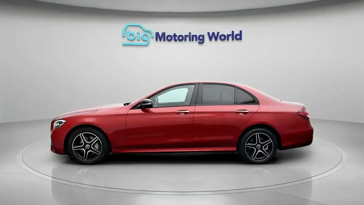 Used Mercedes E300 AMG line 302 HP (222 kW) 2022 Red Sedan