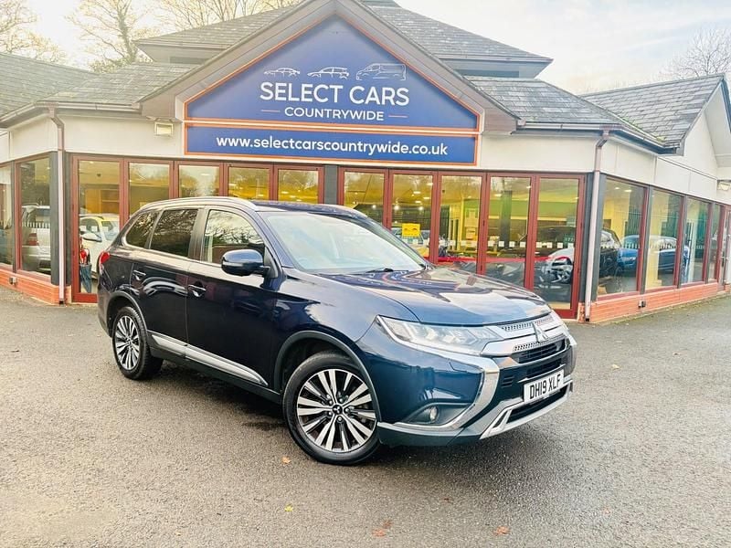 Blue Used 2019 Mitsubishi Outlander SUV | £16,995 (Fair price) - Image 1/4