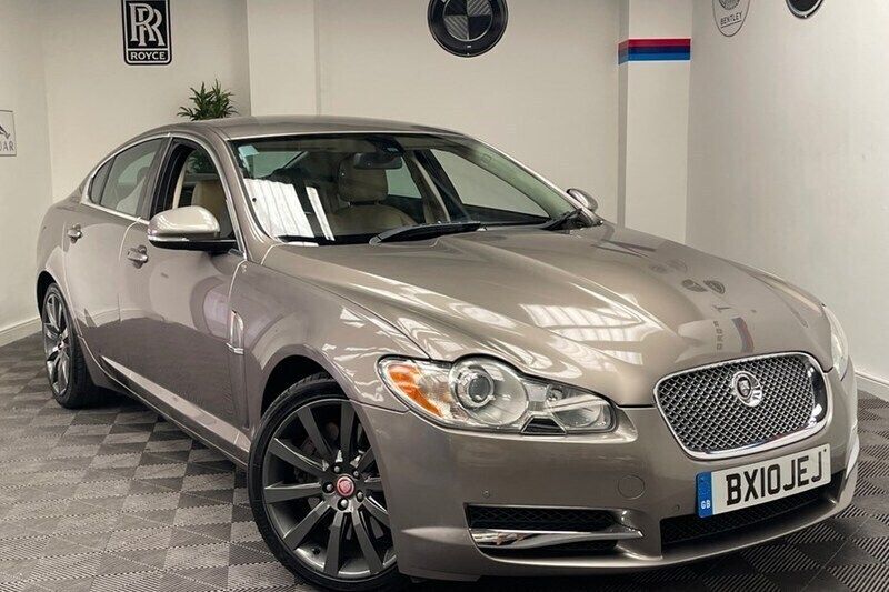 Grey Used 2010 Jaguar XF Premium Luxury Sedan | £4,995 (Good price) - Image 1/1