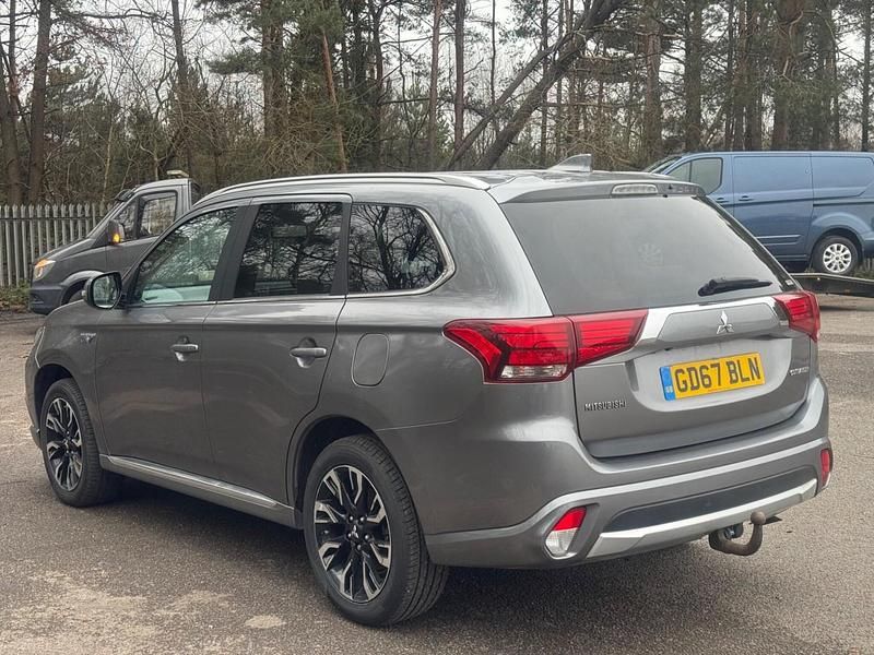 Used Mitsubishi Outlander P-HEV 2018 Grey Estate