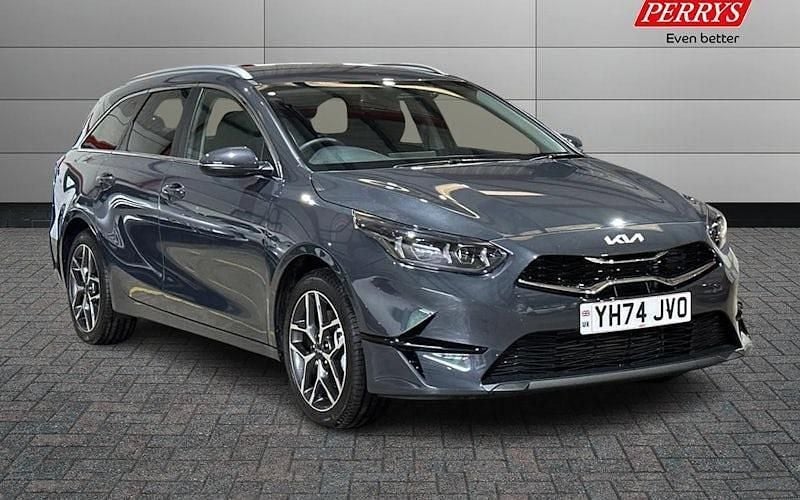 New 2025 Kia Ceed Sportswagon 3 Estate | £22,900 (Fair price) - Image 1/4