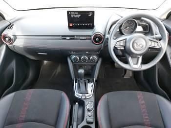 Begagnad Mazda 2 Homura-Aka 90 HK (66 kW) 2024 Silver Halvkombi