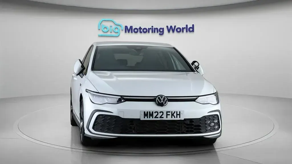 Used VW Golf VIII GTD 200 HP (147 kW) 2022 White Hatchback