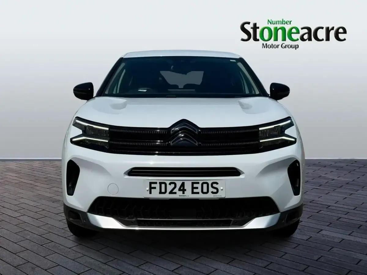 Used Citroën C5 PureTech 2024 White Hatchback
