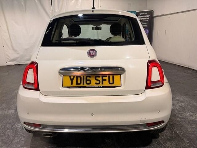 Used Fiat 500 Lounge 69 HP (50 kW) 2016 White Hatchback