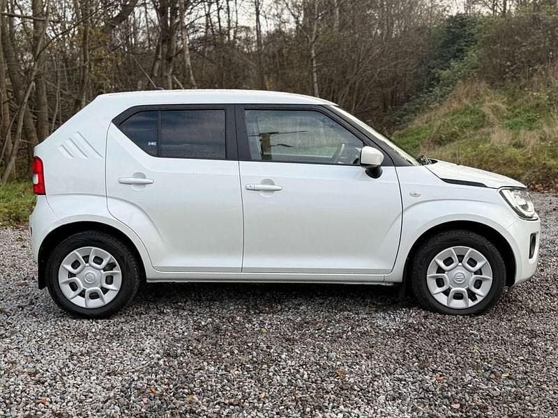 Used Suzuki Ignis SZ3 83 HP (61 kW) 2021 White Hatchback