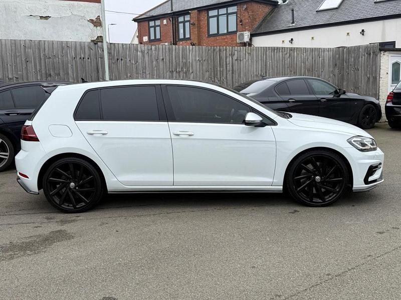 Used VW Golf VII R 300 HP (220 kW) 2019 White Hatchback