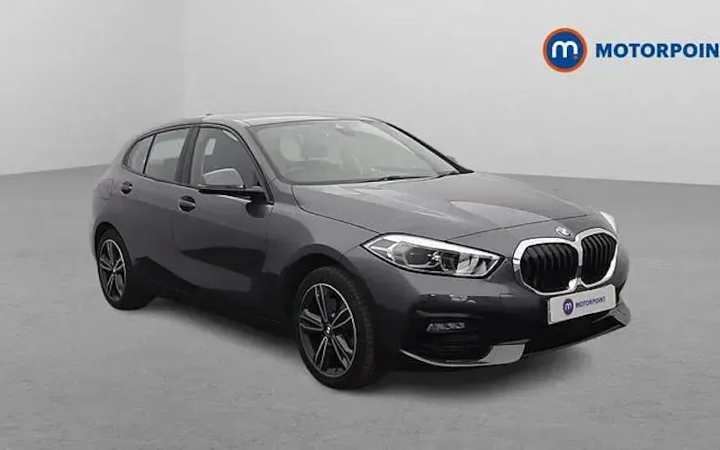 Used BMW 118 Sport Line 140 HP (102 kW) 2020 Hatchback