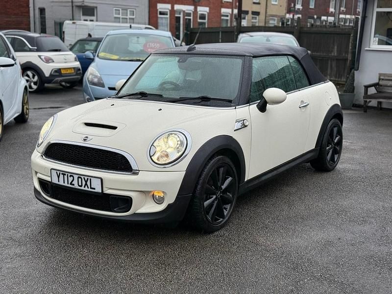 Used Mini Cooper S Cabriolet 184 HP (135 kW) 2012 White Cabriolet