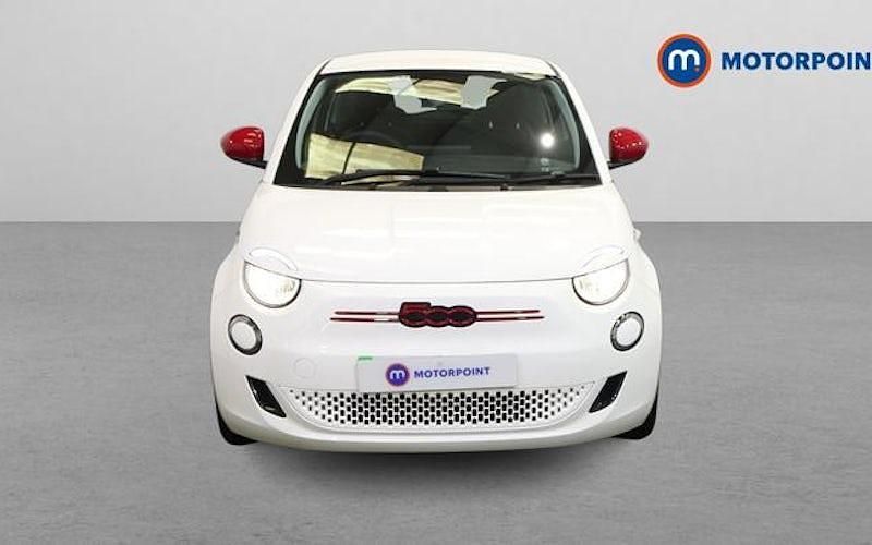 Used Fiat 500e Red 69 kW (95 HP) 2026 Hatchback