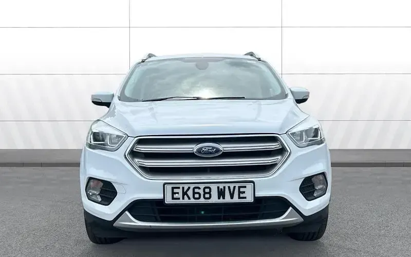 Used Ford Kuga Titanium 120 HP (88 kW) 2018 White SUV