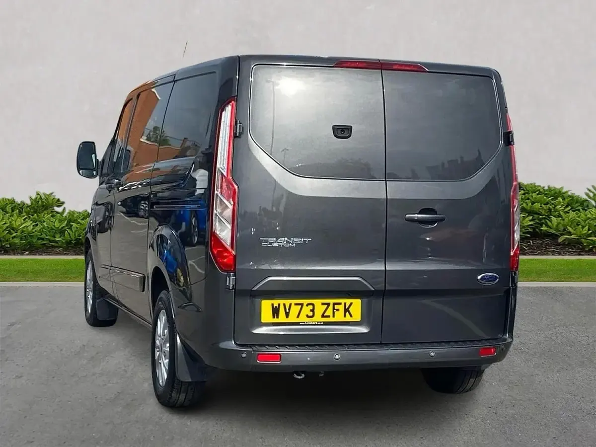 Used Ford Transit Custom Limited 170 HP (125 kW) 2023 Grey Van