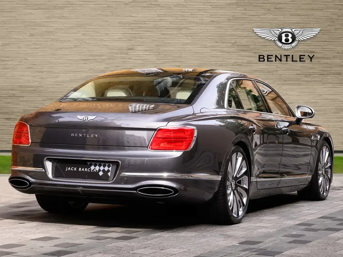 New Bentley Flying Spur Mulliner 2026 Magnetic Sedan