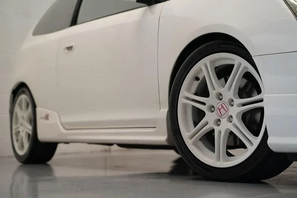 Used Honda Civic Type R 212 HP (155 kW) 2004 Hatchback